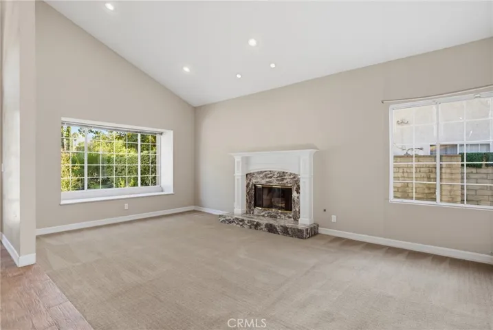 21310 San Jose Street, Los Angeles, California 91311