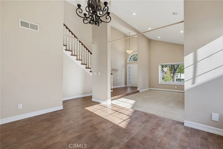 21310 San Jose Street, Los Angeles, California 91311