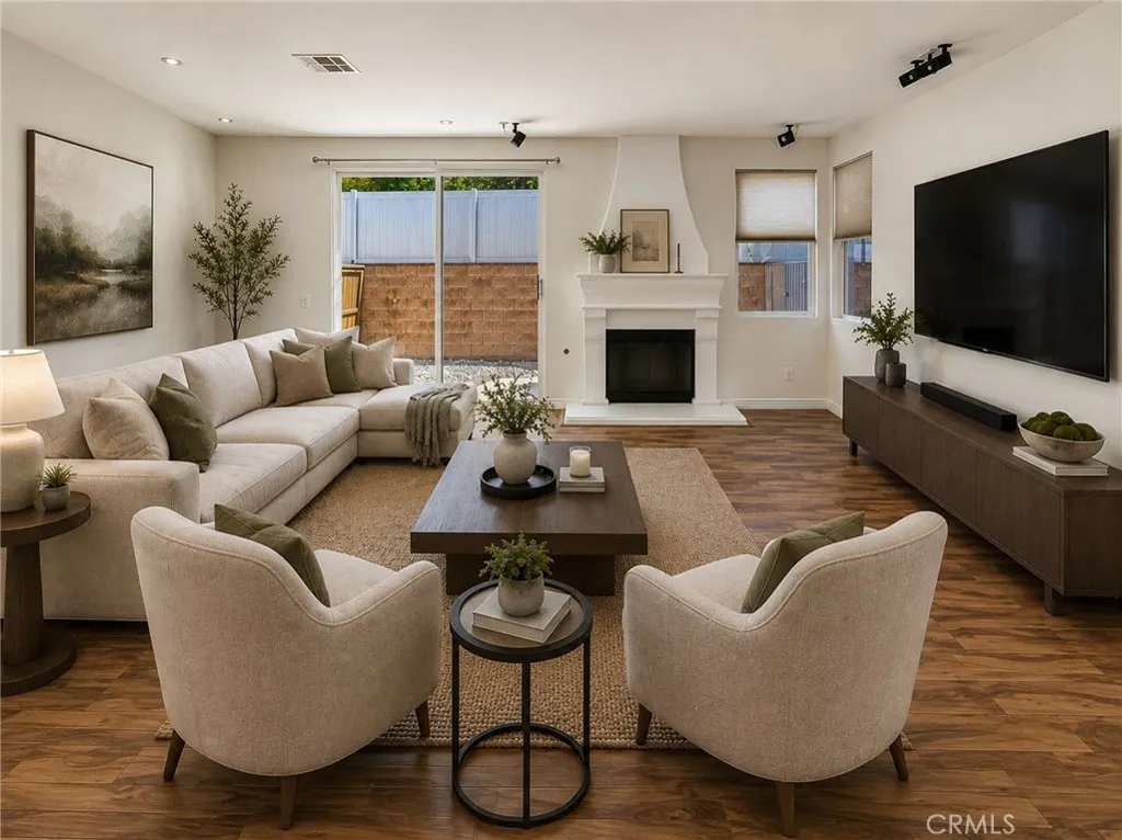 16724 Tim Ln, Lake Balboa, California 91406 — photo 4
