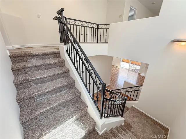 16724 Tim Ln, Lake Balboa, California 91406