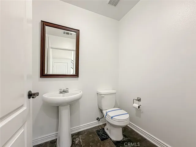 16724 Tim Ln, Lake Balboa, California 91406