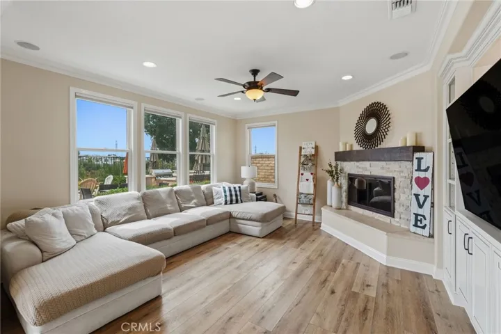 26957 Timberline, Valencia, California 91381