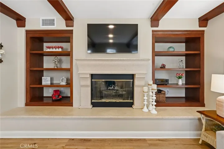 26957 Timberline, Valencia, California 91381