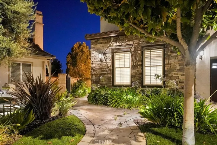 26957 Timberline, Valencia, California 91381