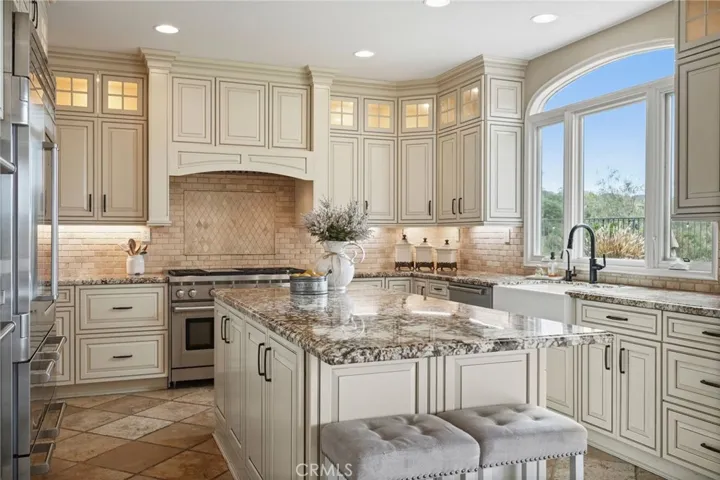 26957 Timberline, Valencia, California 91381