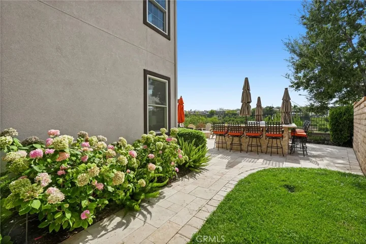 26957 Timberline, Valencia, California 91381