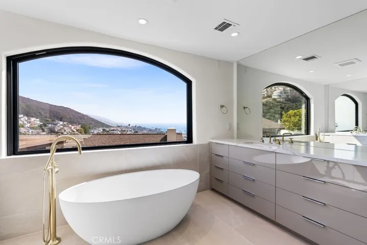 2790 Queda, Laguna Beach, California 92651