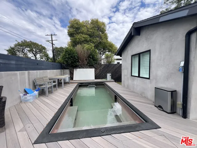 3350 Mclaughlin Avenue, Los Angeles, California 90066