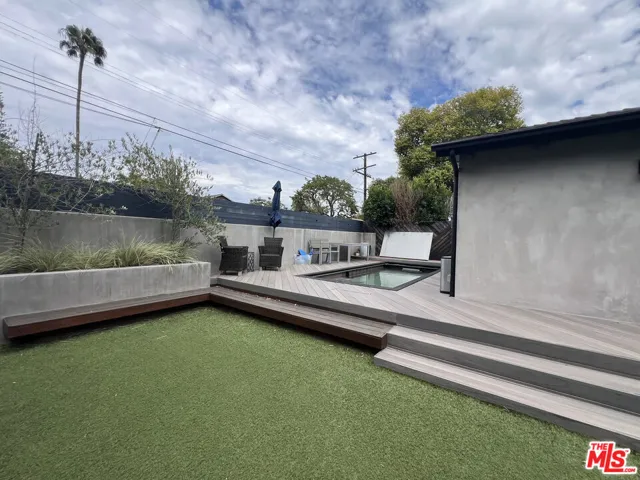 3350 Mclaughlin Avenue, Los Angeles, California 90066