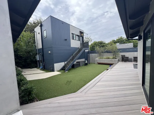 3350 Mclaughlin Avenue, Los Angeles, California 90066