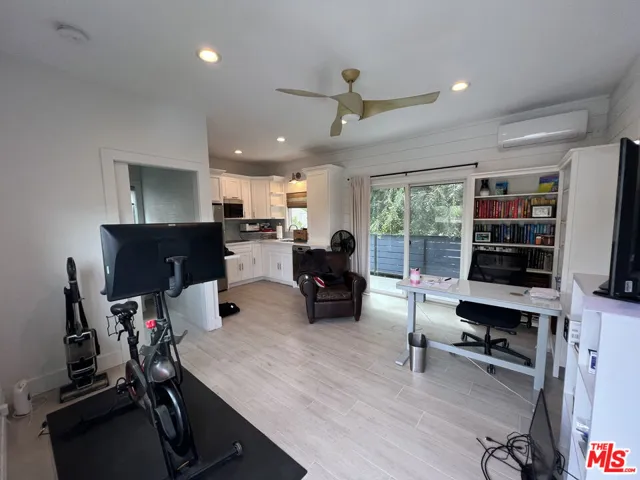 3350 Mclaughlin Avenue, Los Angeles, California 90066