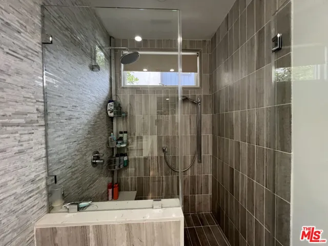 3350 Mclaughlin Avenue, Los Angeles, California 90066