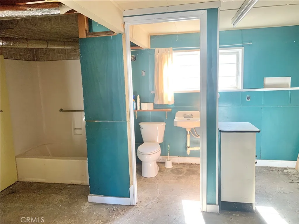 Garage/Shop Bathroom