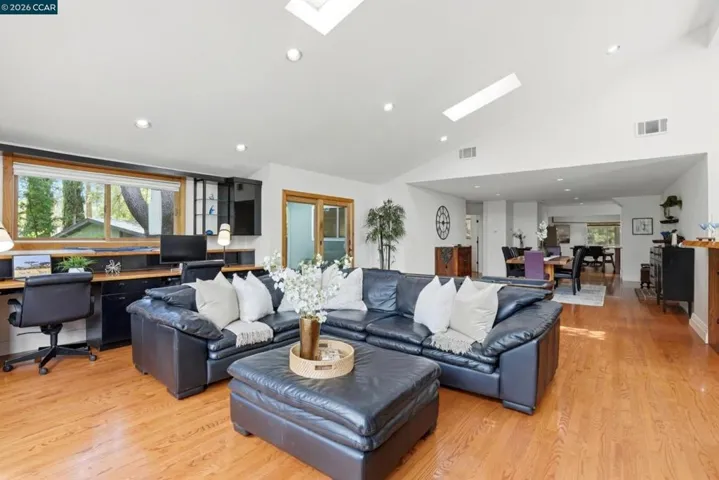 419 Kingsley Ct, Pleasant Hill, California 94523