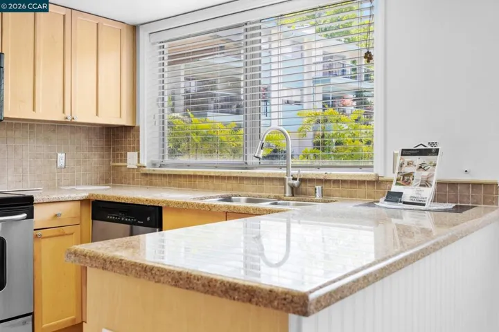 1617 Ptarmigan Dr 1a, Walnut Creek, California 94595