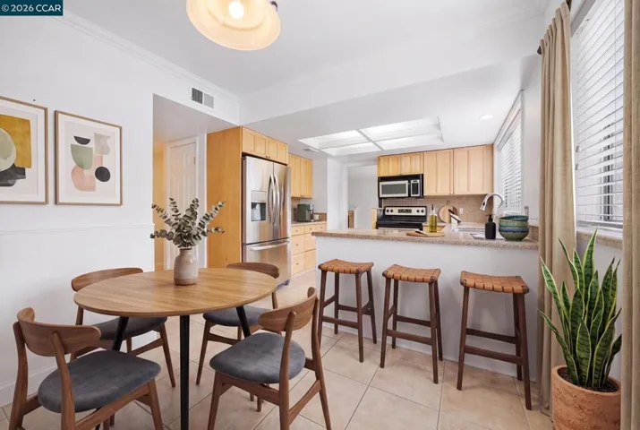 1617 Ptarmigan Dr 1a, Walnut Creek, California 94595