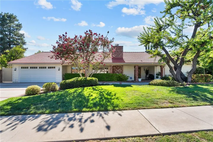 10411 Oso Avenue, Chatsworth, California 91311