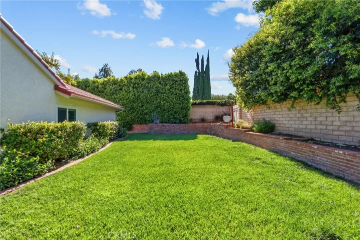 10411 Oso Avenue, Chatsworth, California 91311