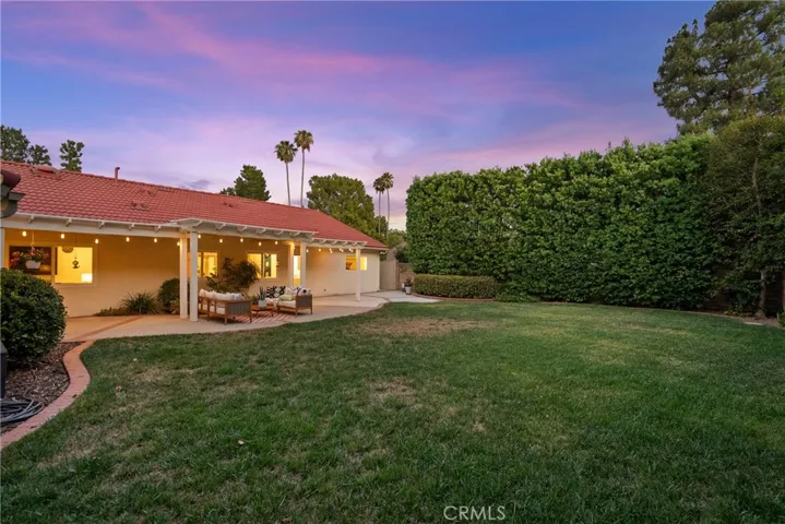 10411 Oso Avenue, Chatsworth, California 91311