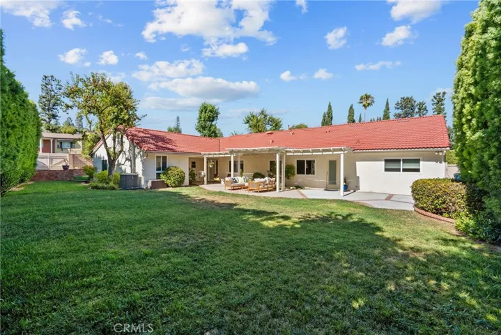 10411 Oso Avenue, Chatsworth, California 91311