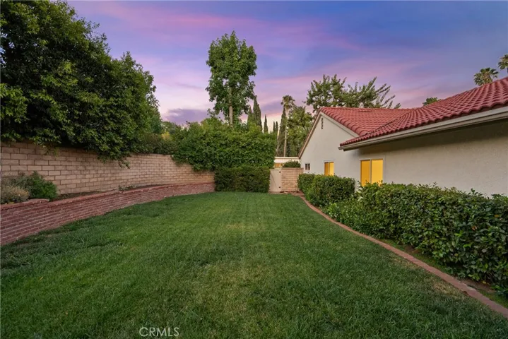 10411 Oso Avenue, Chatsworth, California 91311