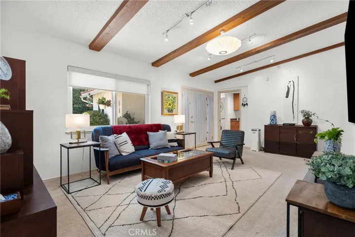 10411 Oso Avenue, Chatsworth, California 91311