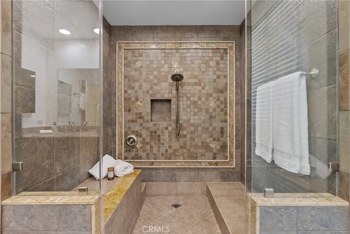 10411 Oso Avenue, Chatsworth, California 91311