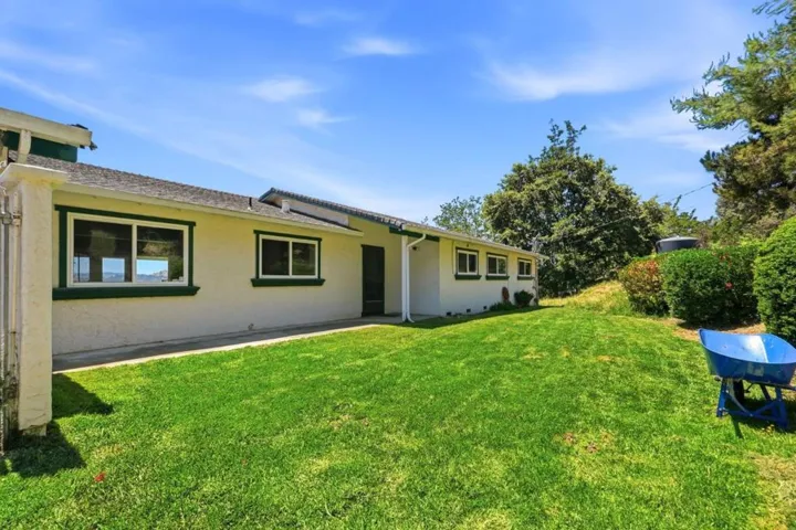 14160 Lesley Lane, San Martin, California 95046