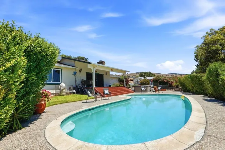 14160 Lesley Lane, San Martin, California 95046