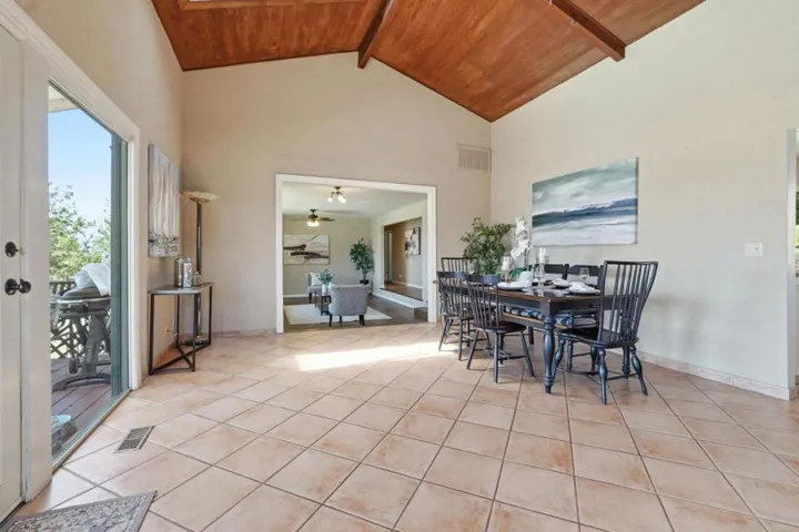 14160 Lesley Lane, San Martin, California 95046