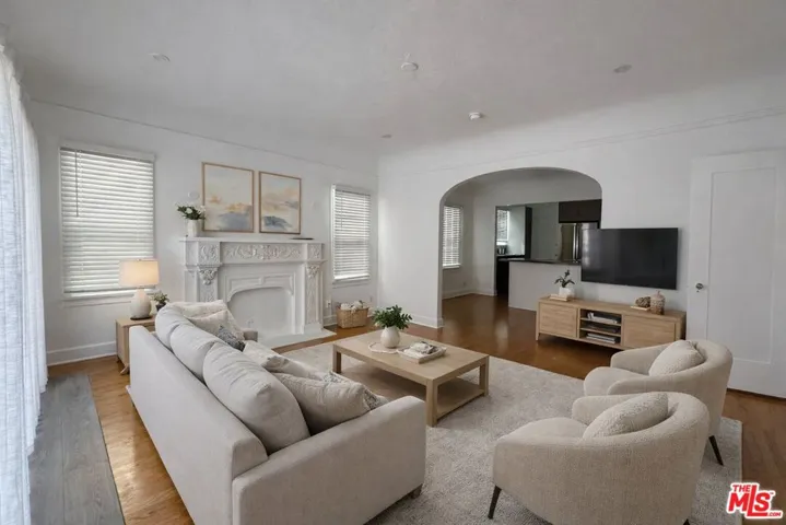 856 S Gramercy Place, Los Angeles, California 90005