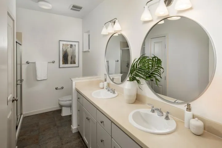 1901 Newbury Drive, Mountain View, California 94043