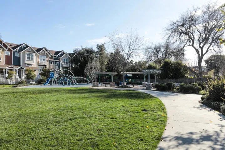 1901 Newbury Drive, Mountain View, California 94043