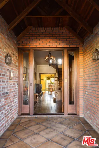 309 S Plymouth Boulevard, Los Angeles, California 90020