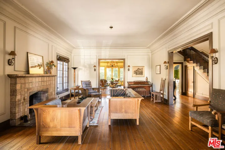 309 S Plymouth Boulevard, Los Angeles, California 90020
