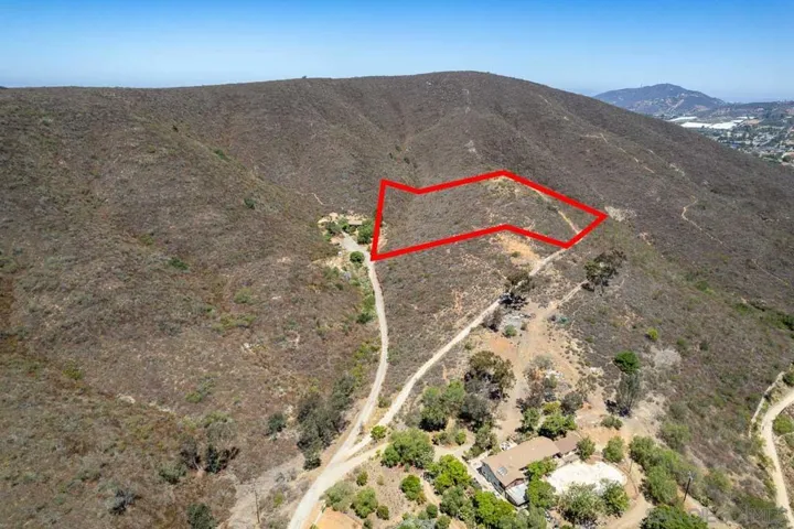N Twin Oaks Valley Rd, San Marcos, California 92069