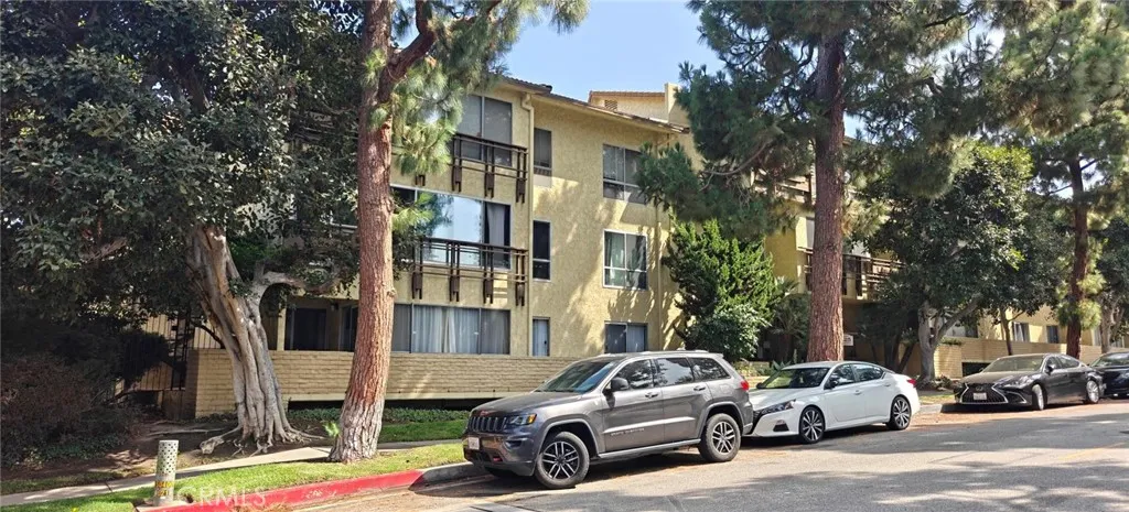 6225 Canterbury 306, Culver City, California 90230