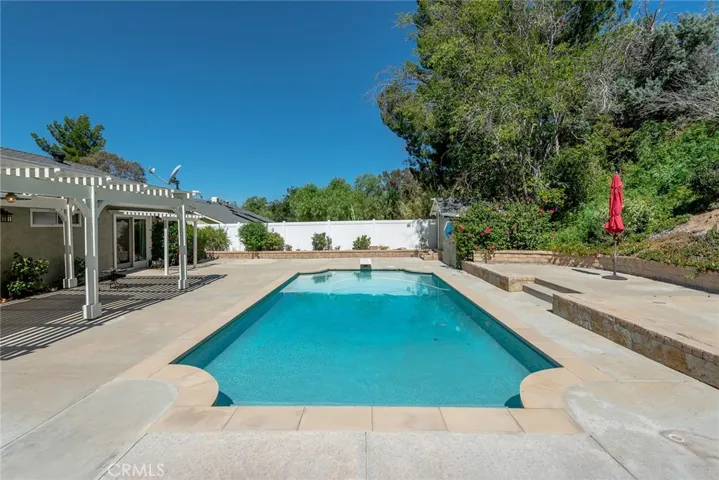 22401 Barbacoa, Saugus, California 91350