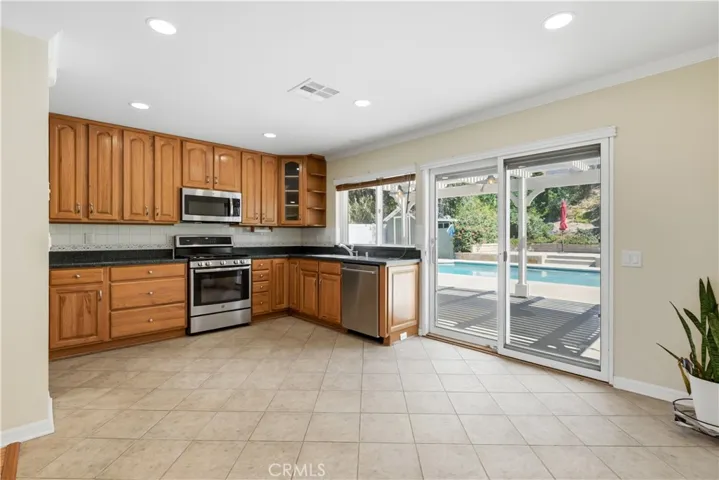 22401 Barbacoa, Saugus, California 91350