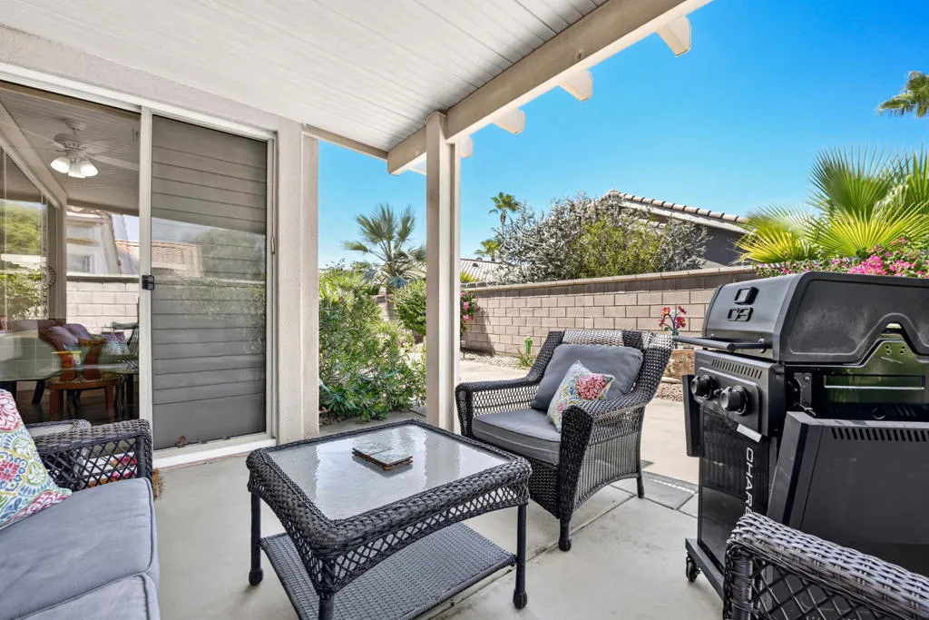 78724-palm-tree-ave-021