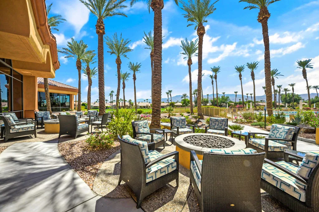 sun-city-palm-desert-community---019
