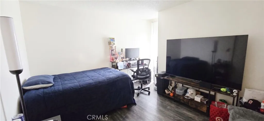 2715's Bedroom #3