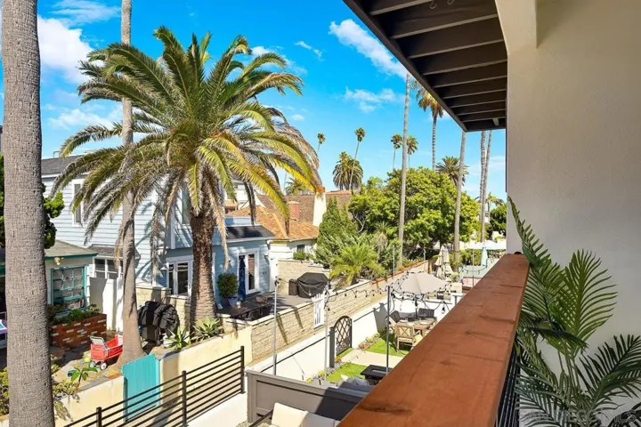 809 Dover Court, San Diego, California 92109