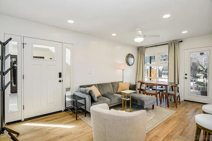 809 Dover Court, San Diego, California 92109