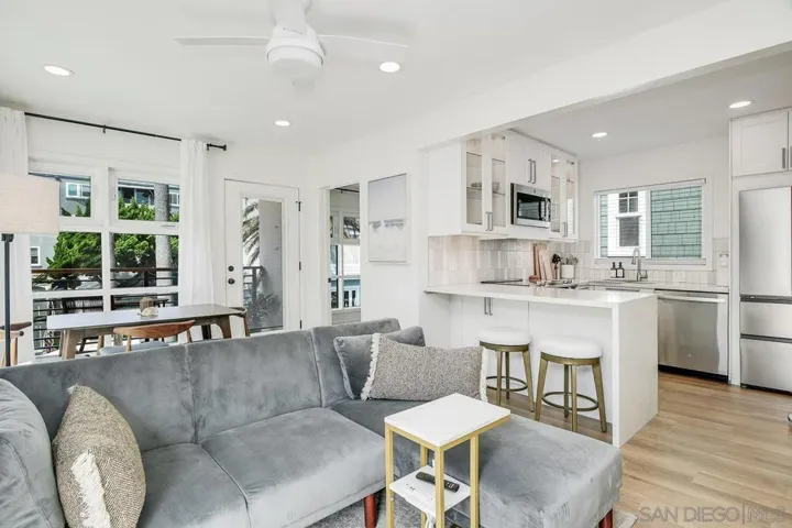 809 Dover Court, San Diego, California 92109