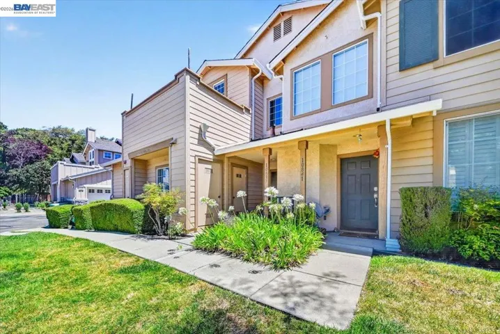 10837 Mcpeak Ln, Dublin, California 94568