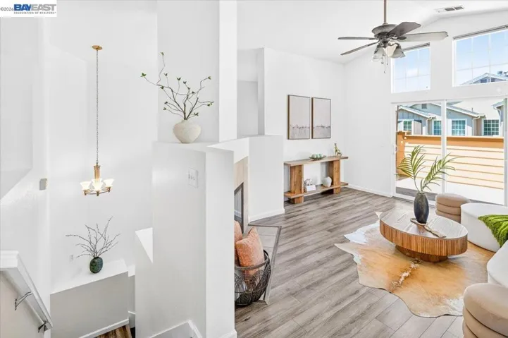 10837 Mcpeak Ln, Dublin, California 94568