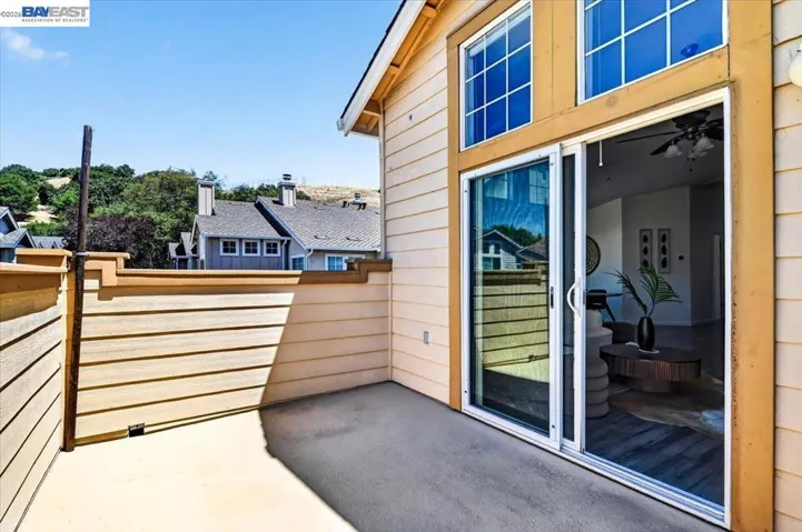 10837 Mcpeak Ln, Dublin, California 94568