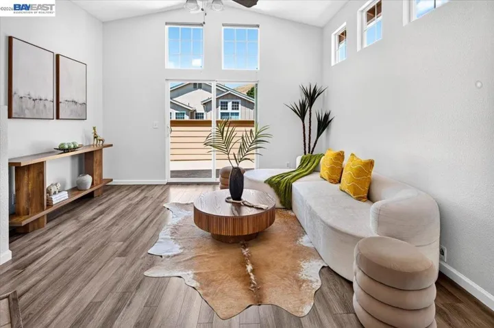 10837 Mcpeak Ln, Dublin, California 94568