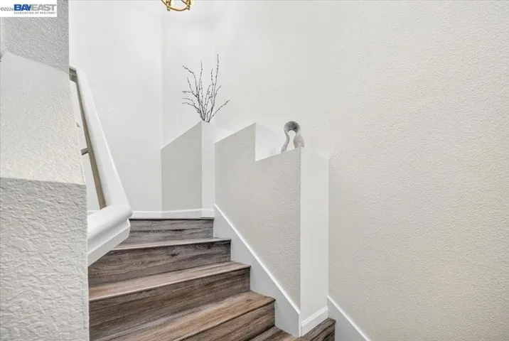10837 Mcpeak Ln, Dublin, California 94568